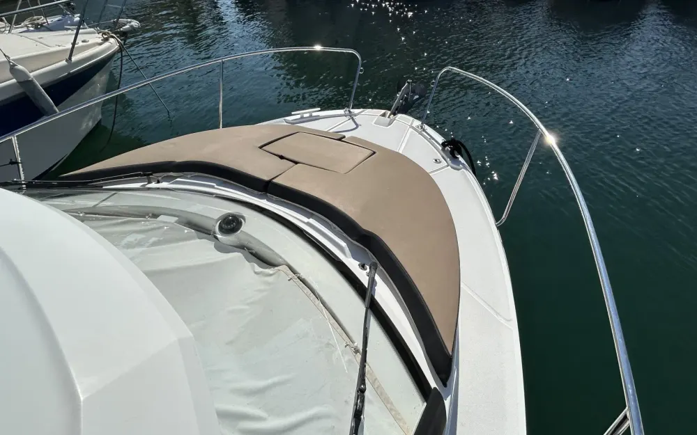 slider 2 Jeanneau Merry Fisher 795