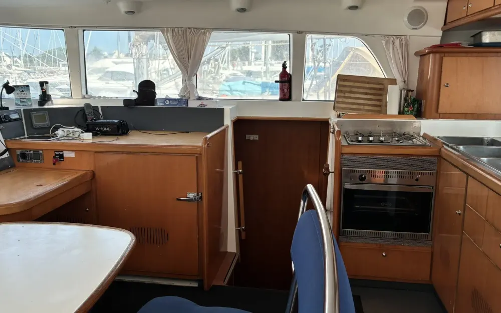 slider 10 Lagoon  440