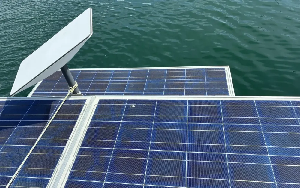 slider 16 Lagoon  440