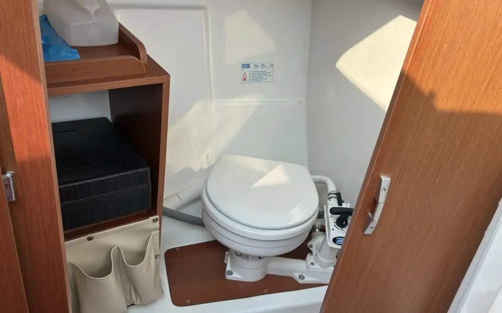 slider 9 Beneteau Antares 7.80
