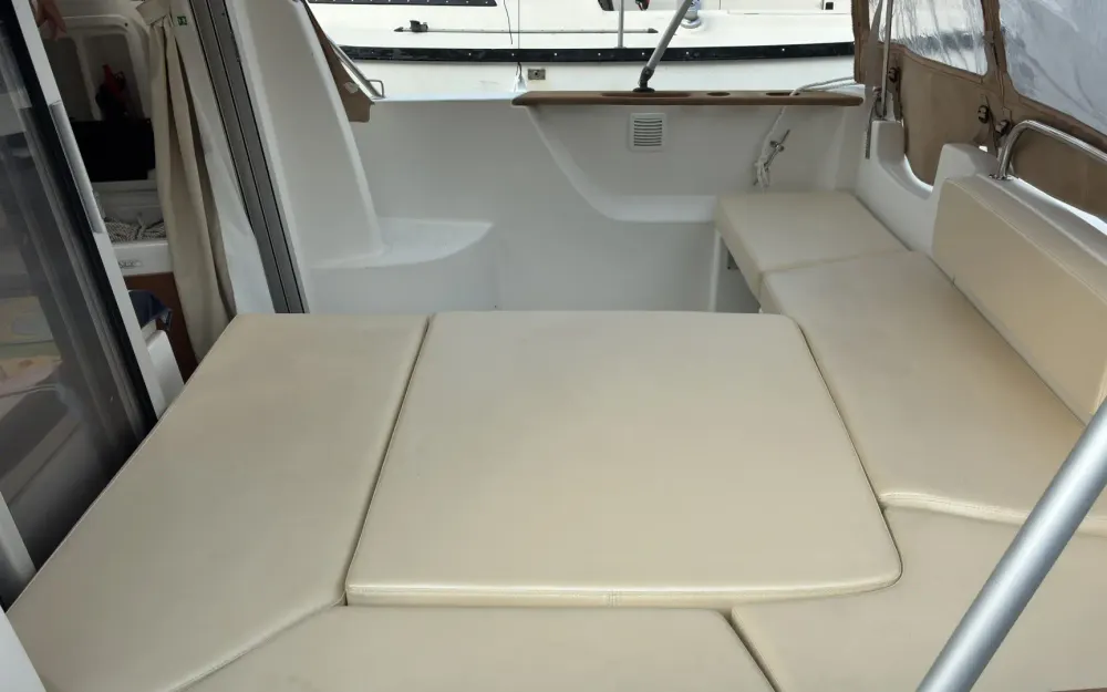 slider 3 Beneteau Antares 7.80