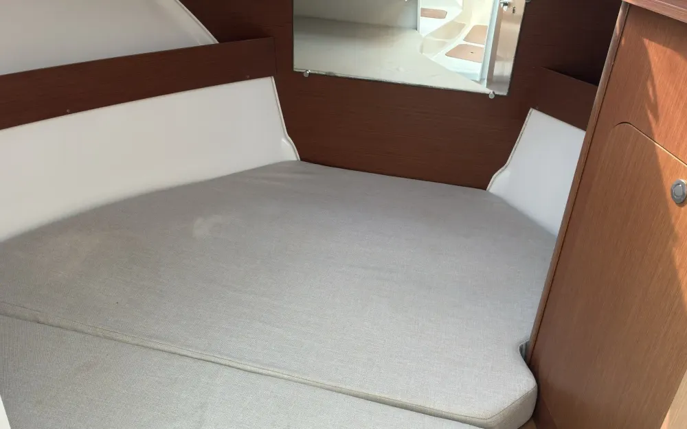 slider 8 Beneteau Antares 7.80