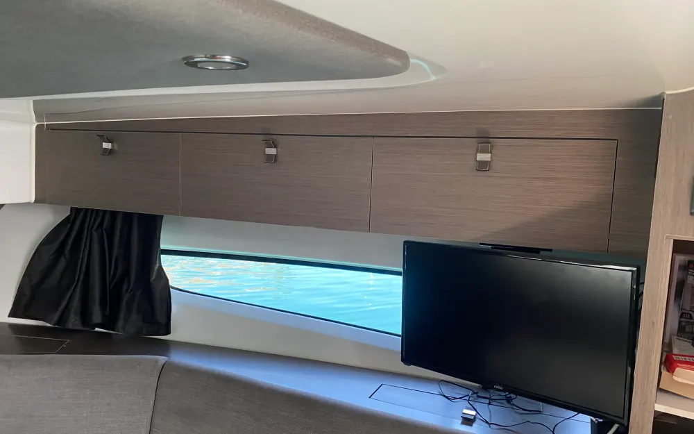 slider 50 Beneteau Gran Turismo 32