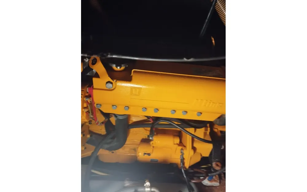 slider 12 Moody  36 CC