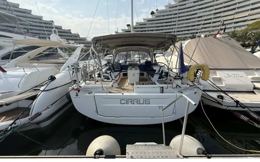 slider 0 Beneteau Oceanis 51.1