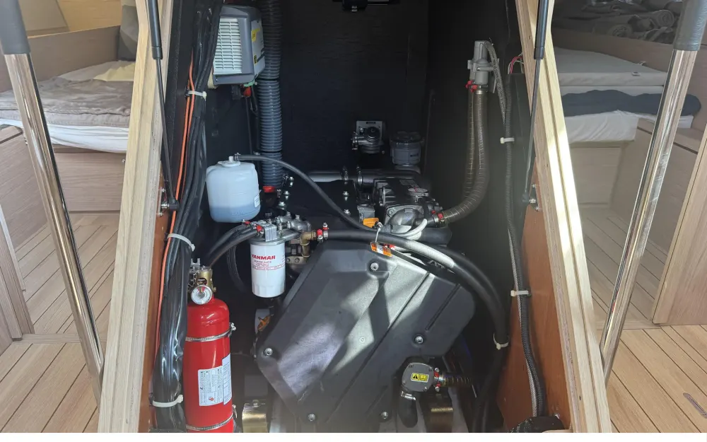 slider 18 Beneteau Oceanis 51.1