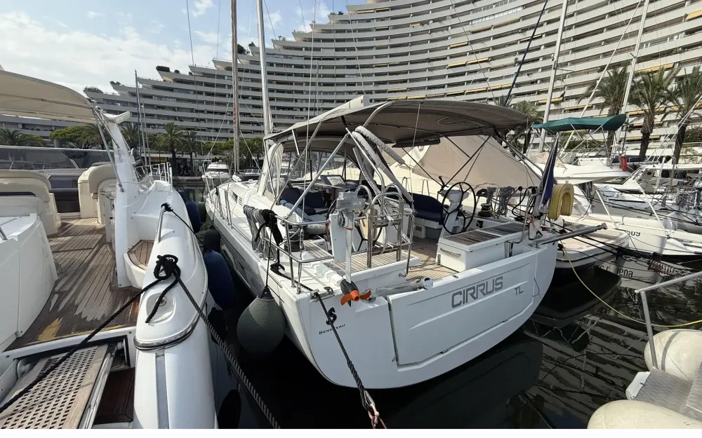 slider 3 Beneteau Oceanis 51.1