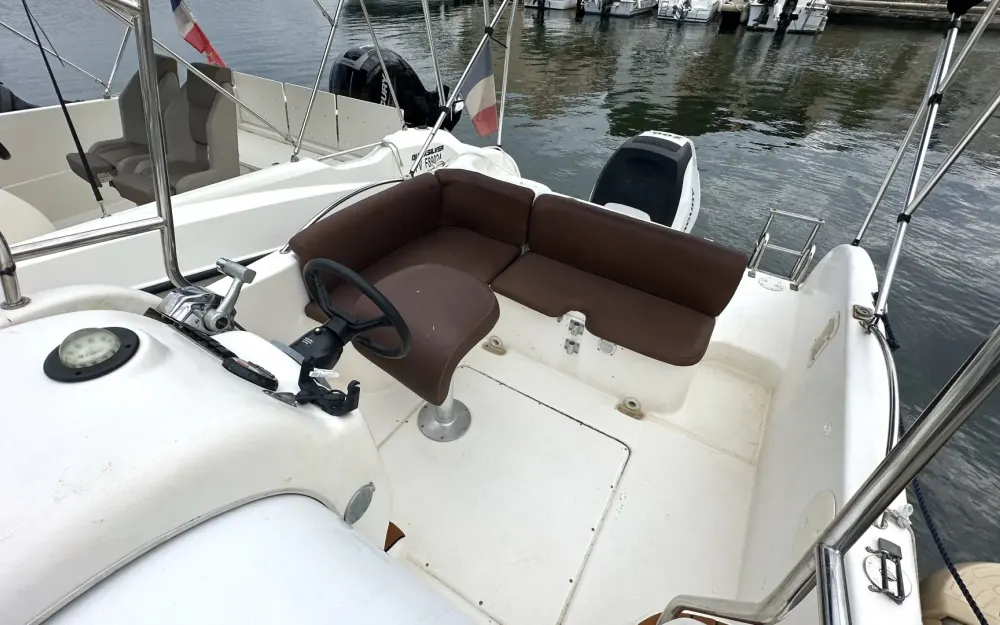 slider 12 Ultramar Winner 650