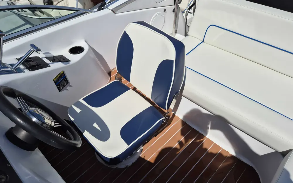 slider 15 Bayliner  2858 Fly