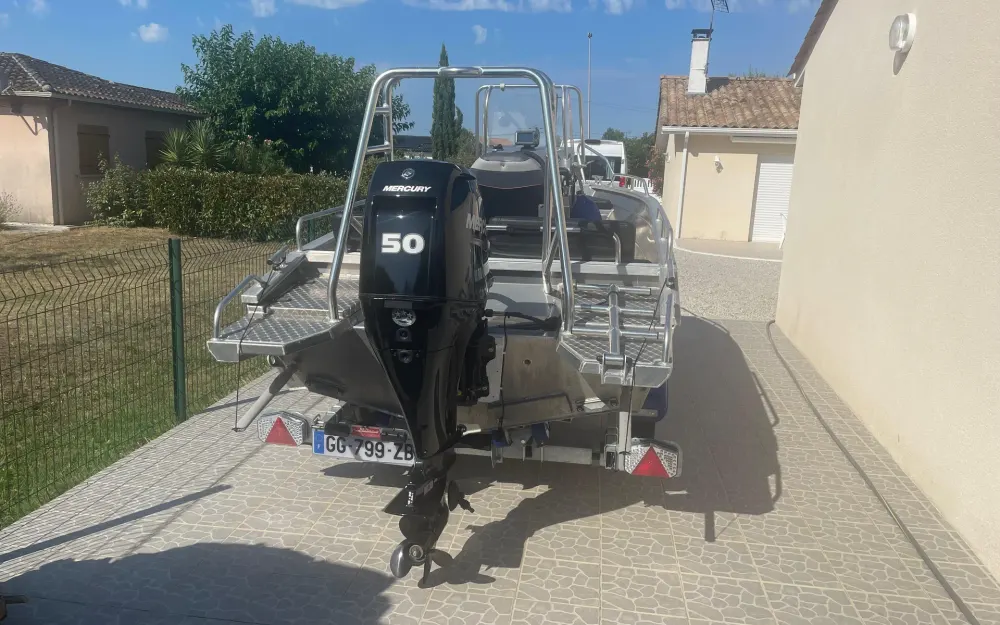 slider 12 UMS Tuna Boats UMS 485 CC