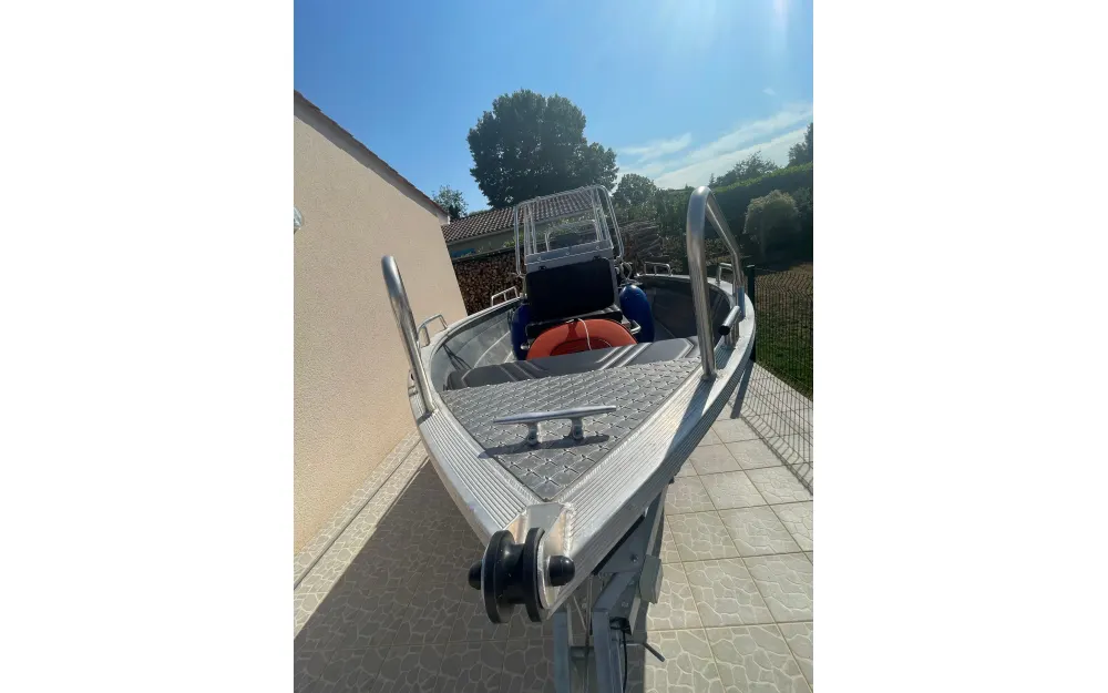 slider 7 UMS Tuna Boats UMS 485 CC