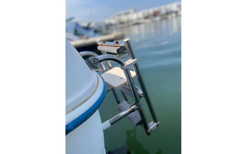 slider 17 Quicksilver Pilothouse 580