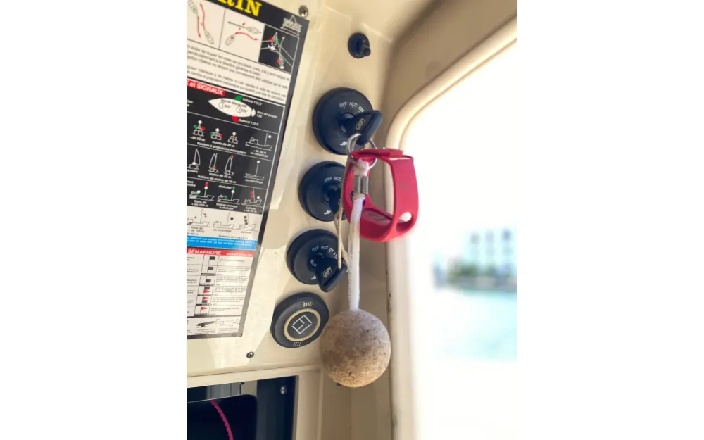 slider 19 Scout Boat  350 LXF