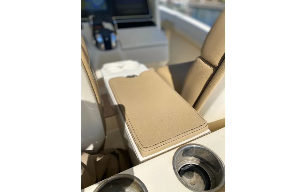 slider 22 Scout Boat  350 LXF