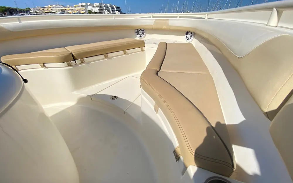 slider 23 Scout Boat  350 LXF