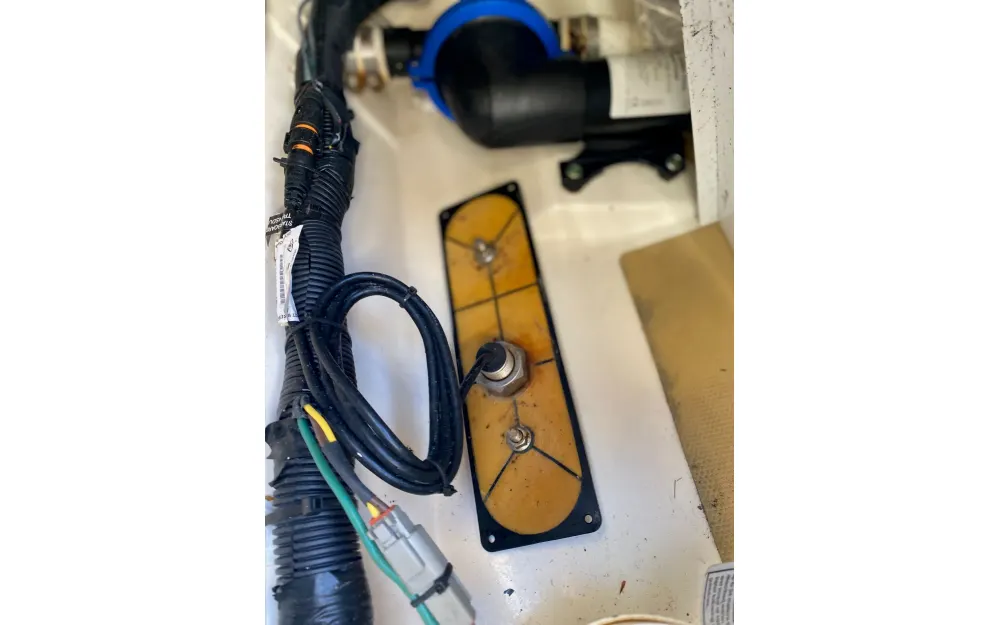 slider 33 Scout Boat  350 LXF
