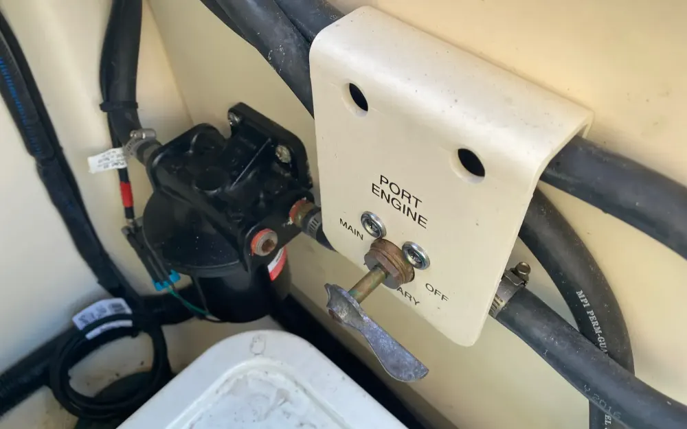 slider 36 Scout Boat  350 LXF