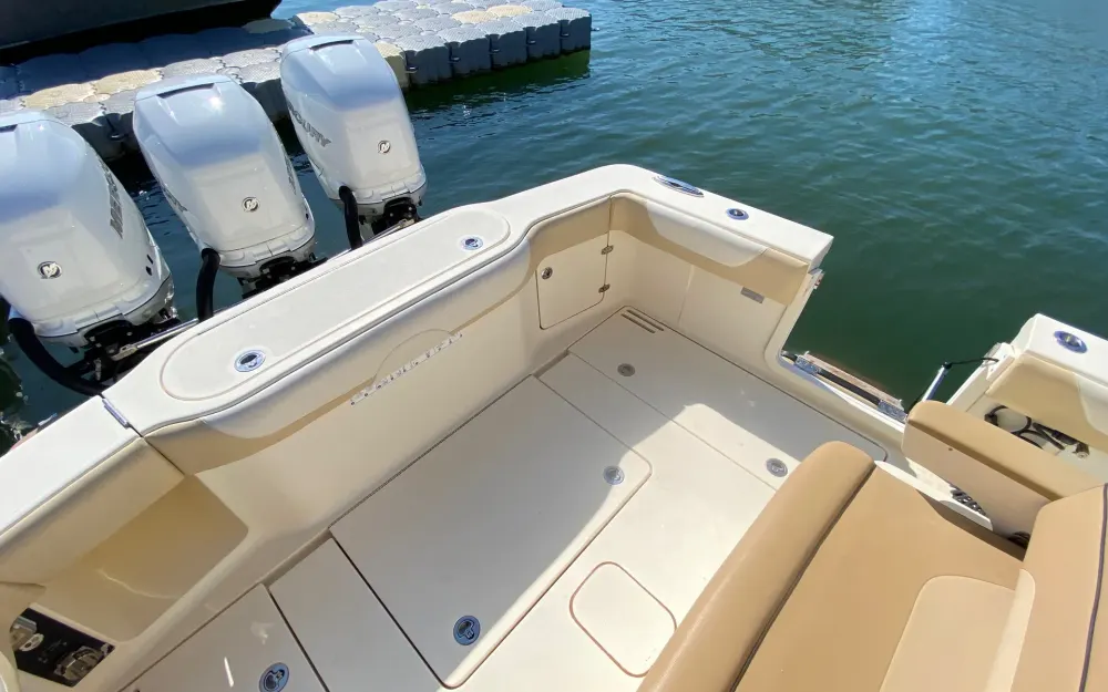 slider 41 Scout Boat  350 LXF