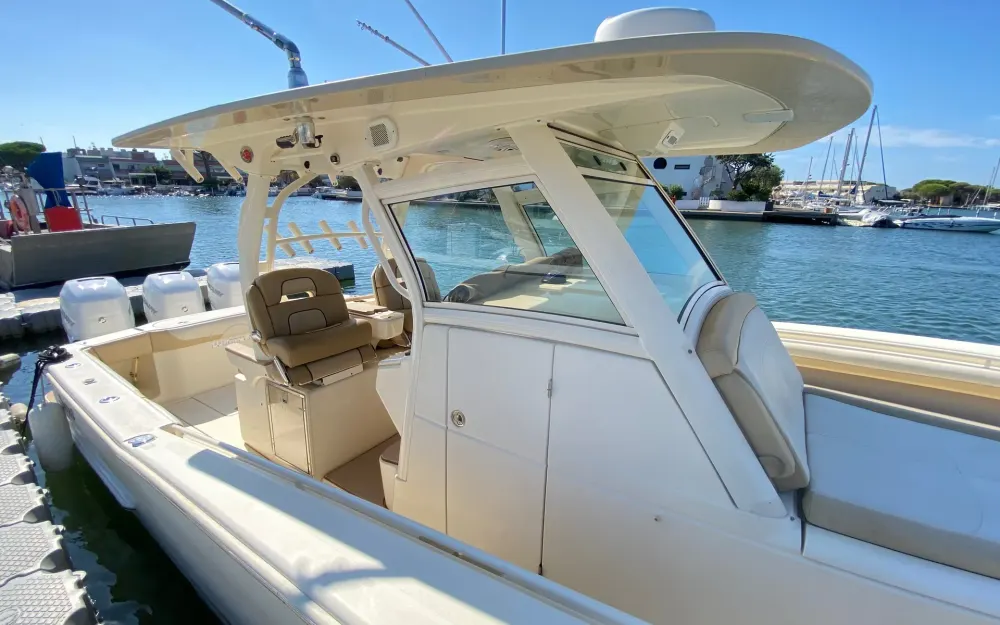 slider 43 Scout Boat  350 LXF