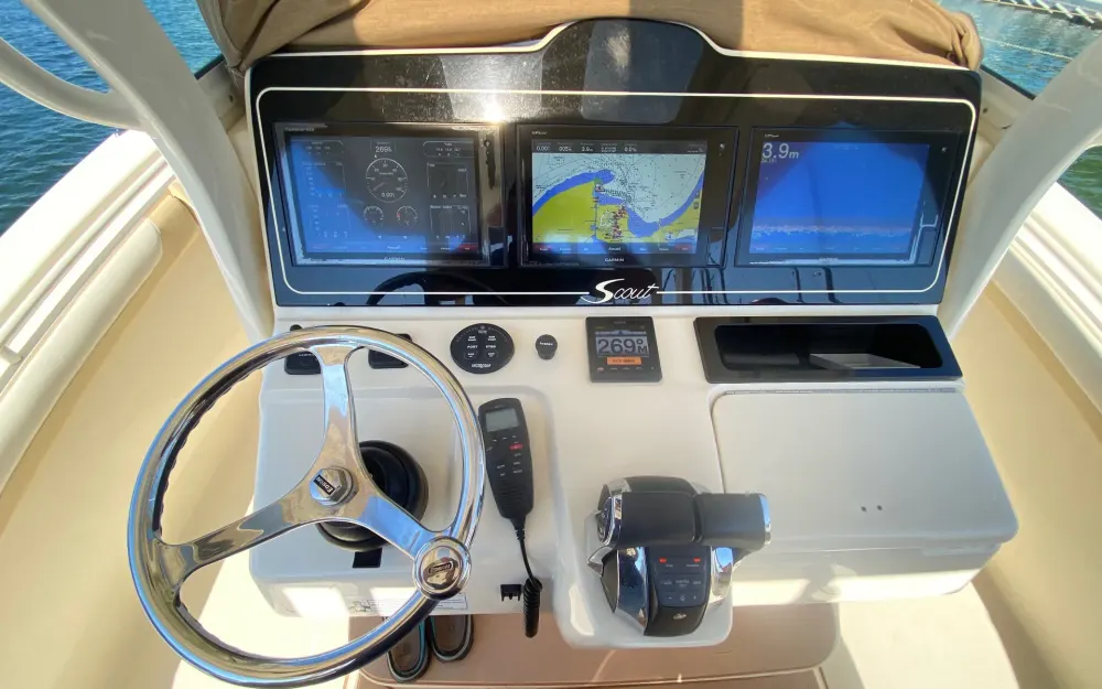 slider 6 Scout Boat  350 LXF