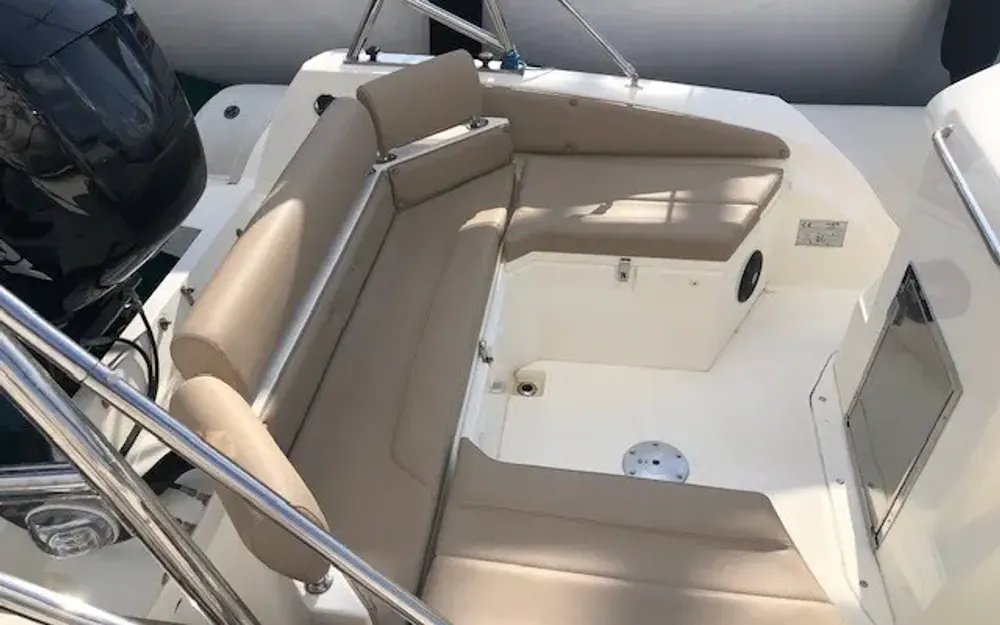 slider 12 Black Fin Elegance 8