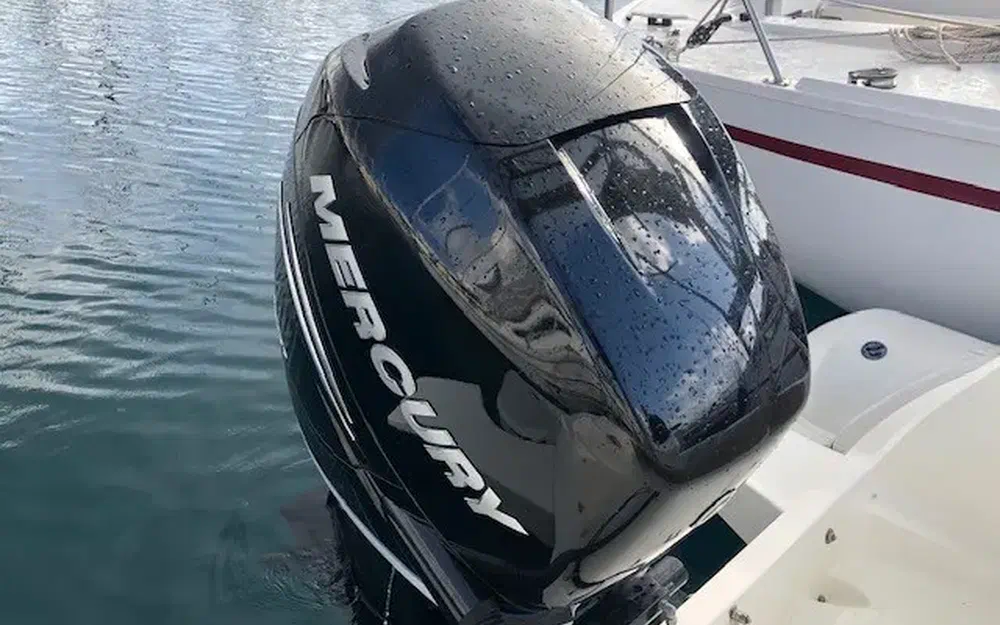 slider 14 Black Fin Elegance 8