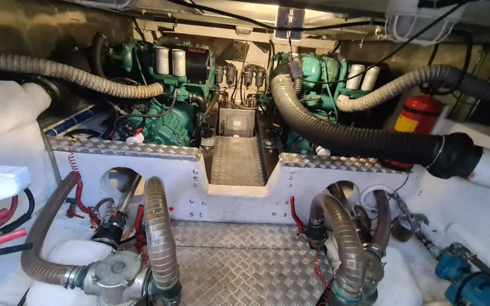 slider 14 Enterprise Marine EM 46