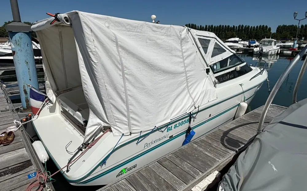 slider 3 Jeanneau Leader 650 Performance