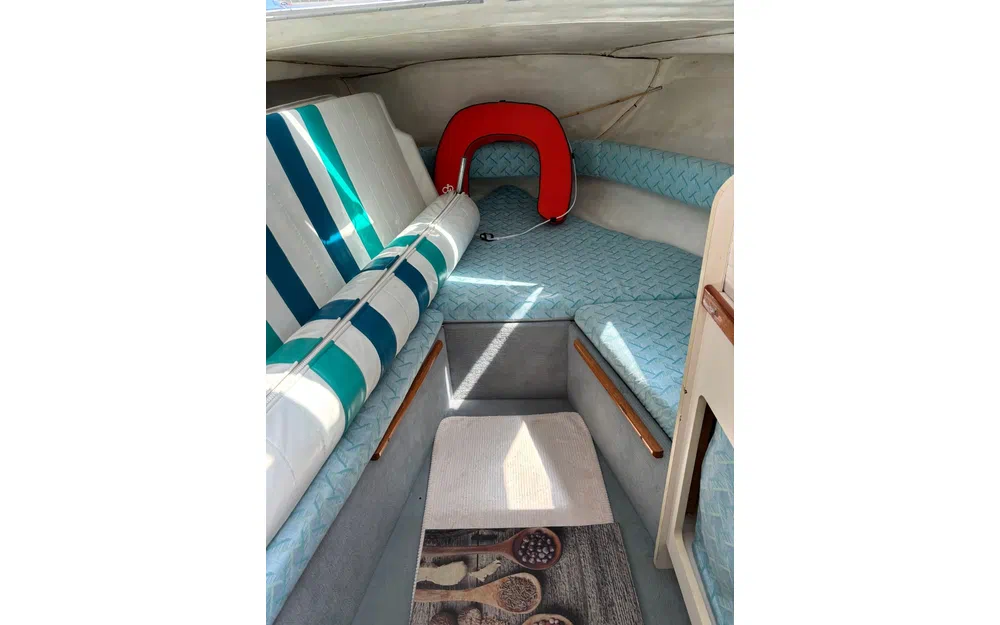 slider 5 Jeanneau Leader 650