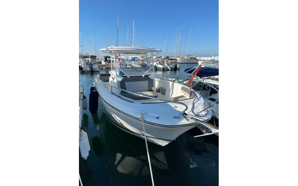 slider 14 Jeanneau Cap Camarat 9.0 CC