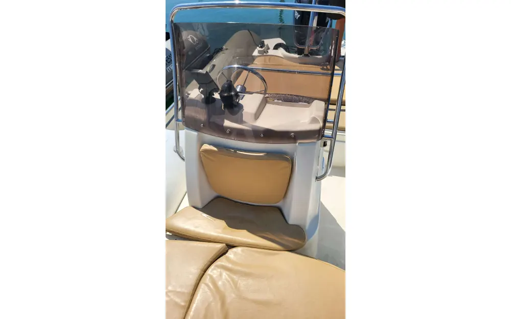 slider 8 Zodiac Medline 650