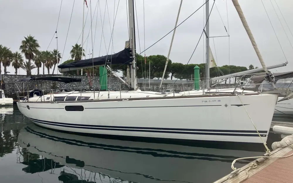 slider 2 Jeanneau Sun Odyssey 49 i