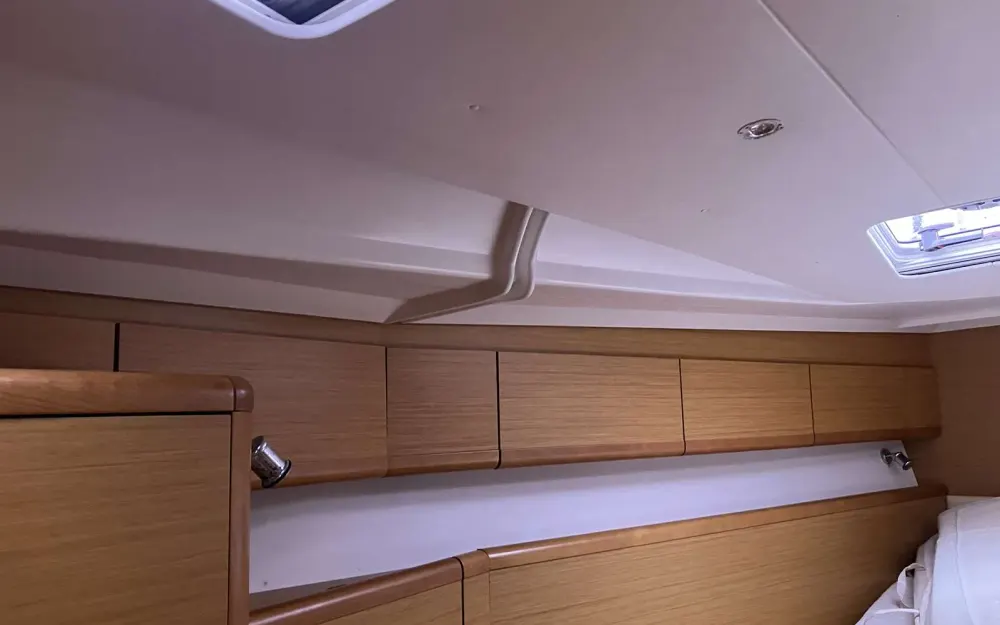 slider 55 Jeanneau Sun Odyssey 49 i