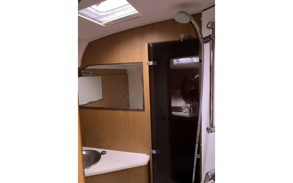 slider 59 Jeanneau Sun Odyssey 49 i