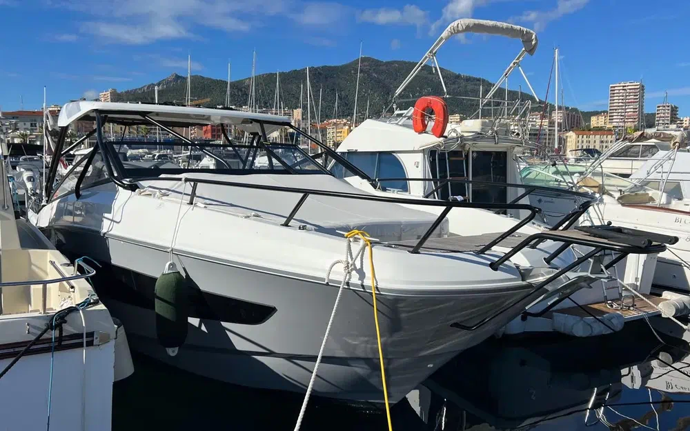 slider 14 Beneteau Flyer 10
