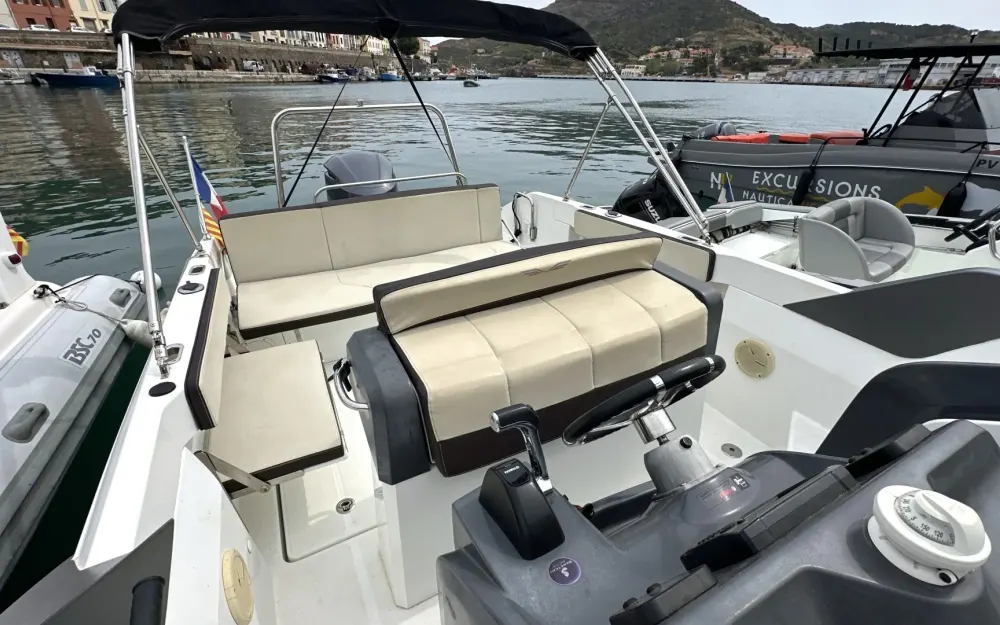slider 4 Beneteau Flyer 7.7 SUNdeck