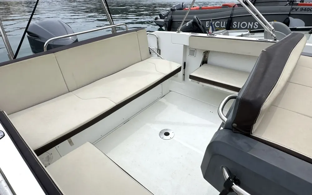 slider 8 Beneteau Flyer 7.7 SUNdeck