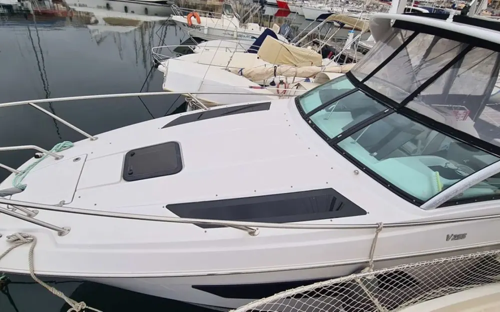 slider 13 Four Winns Vista 255