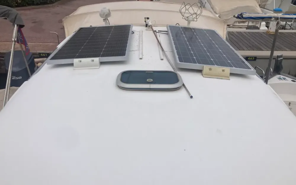 slider 11 Beneteau Antares 760