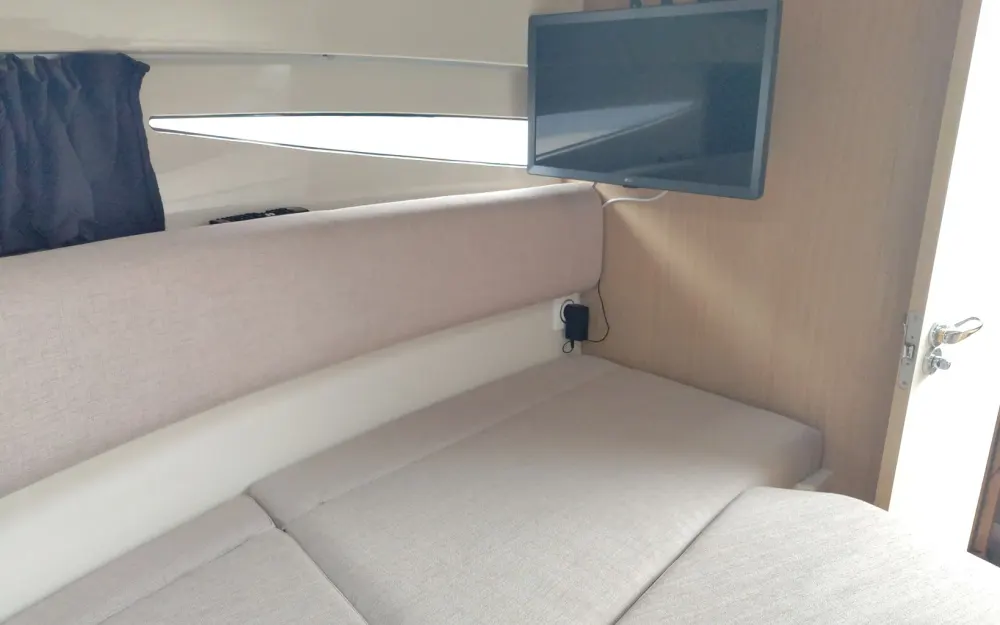 slider 17 Rio  750 Cabin Cruiser