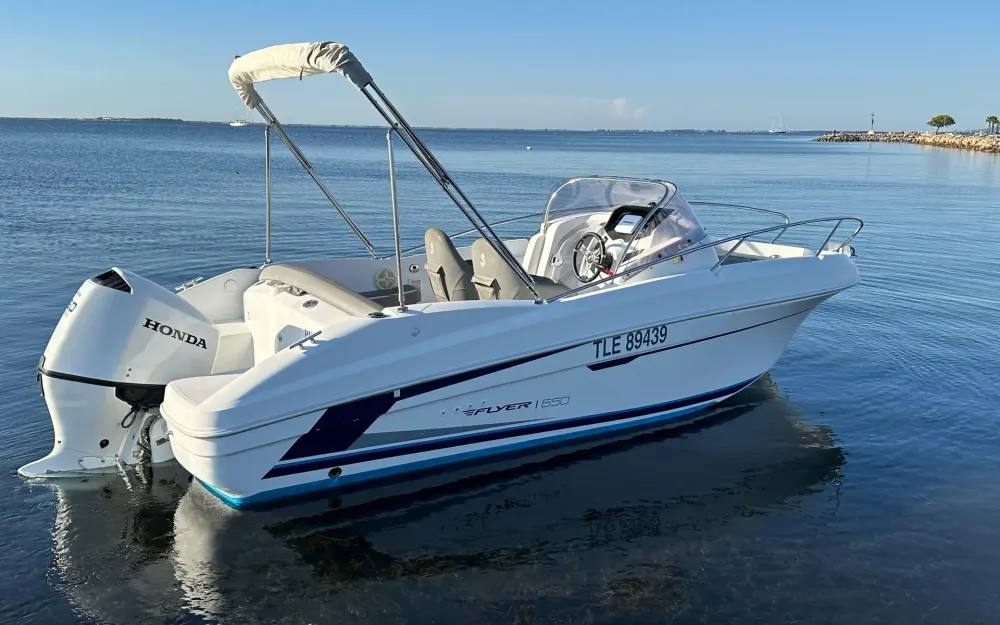 slider 0 Beneteau Flyer 650 Sun Deck