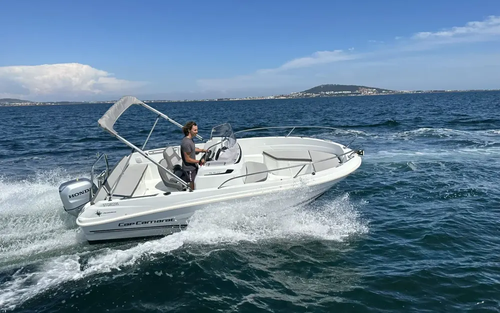 slider 0 Jeanneau Cap Camarat 5.5 CC Serie 2