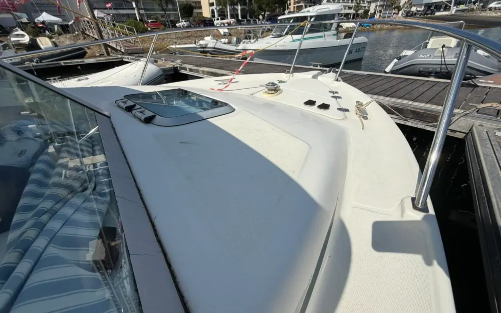 slider 4 Jeanneau Merry Fisher 610