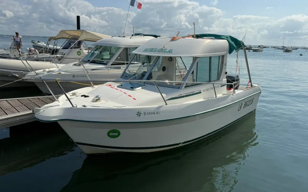 slider 1 Jeanneau Merry Fisher 610