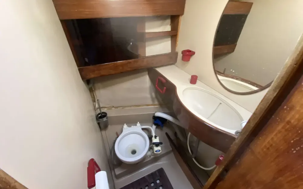 slider 10 Beneteau First 38