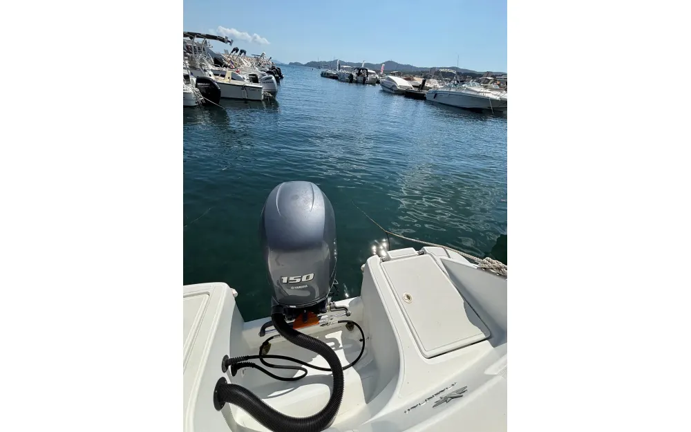 slider 9 Jeanneau Cap Camarat 6.5 CC