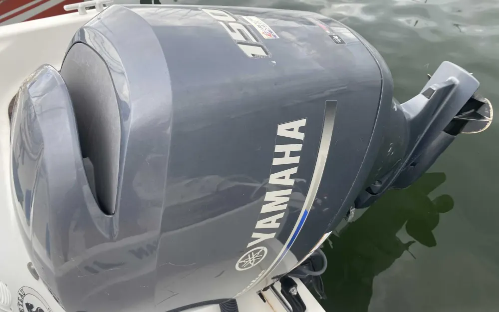 slider 2 Beneteau Ombrine 630