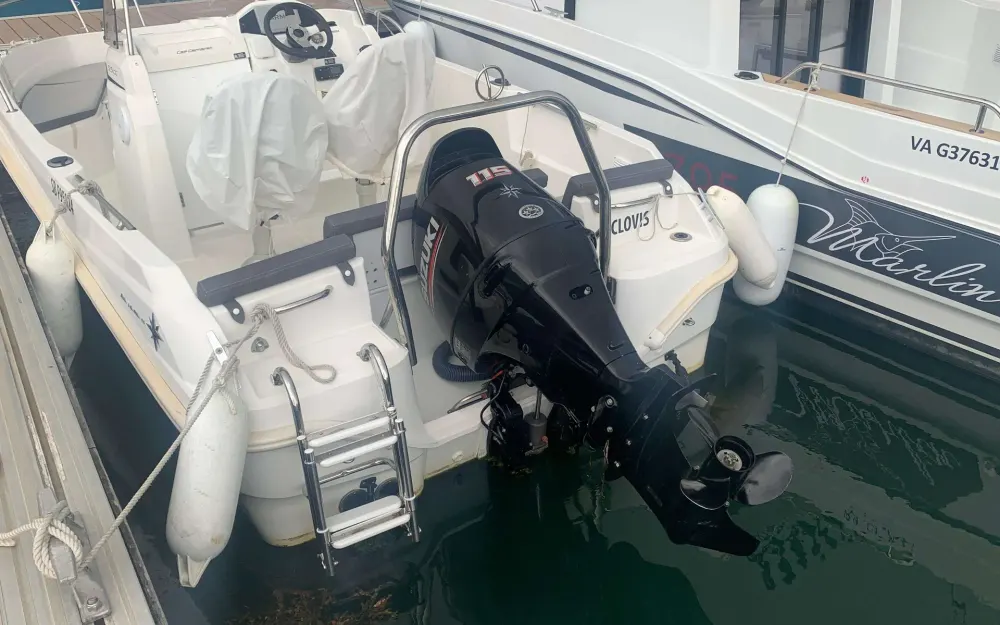 slider 6 Jeanneau Cap Camarat 5.5 CC