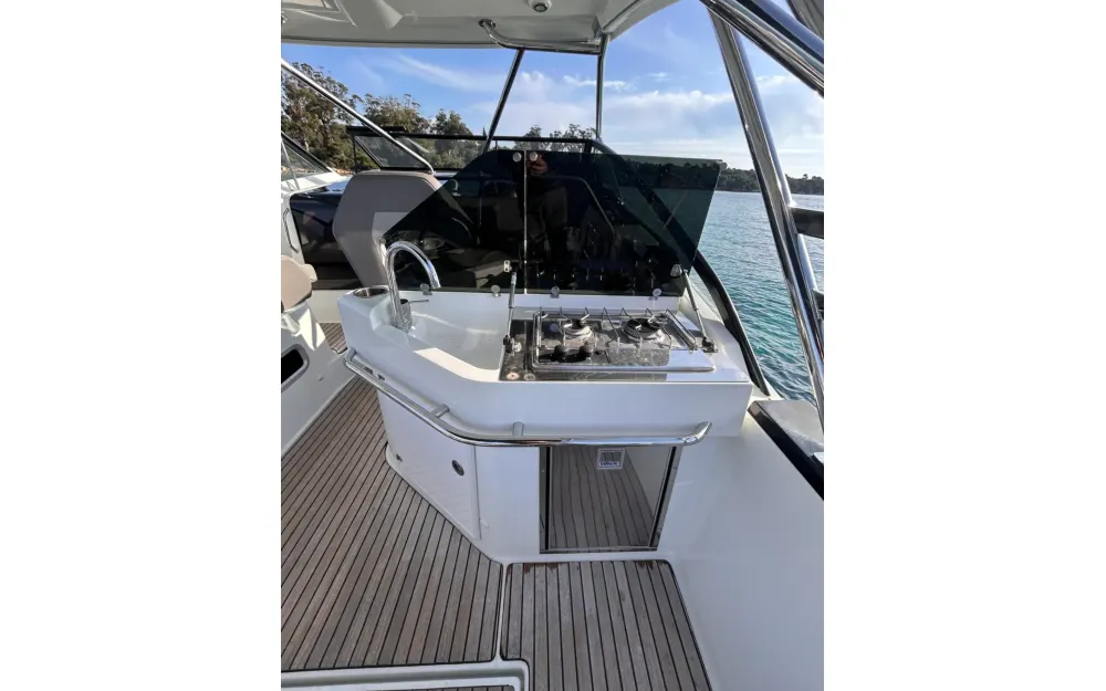 slider 6 Beneteau Flyer 10
