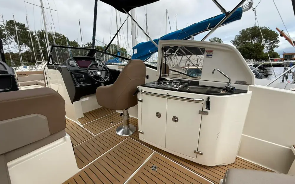 slider 17 Quicksilver Activ 755 Bowrider